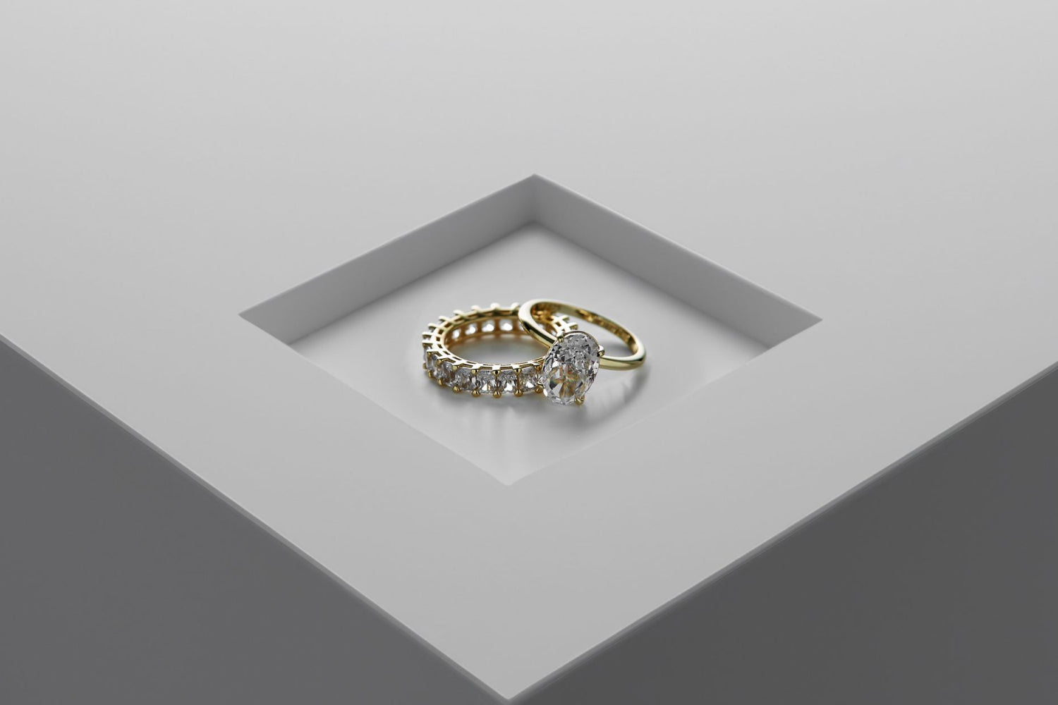 9k, 10k, 14k, 18k, 22k and 24k Gold Explained: What Is the Difference?