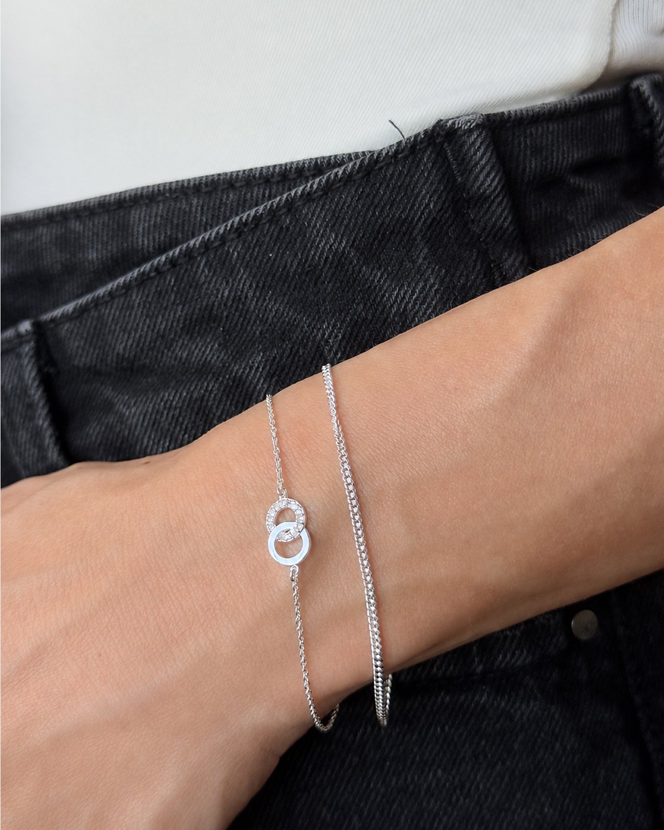 Mini Curb Bracelet