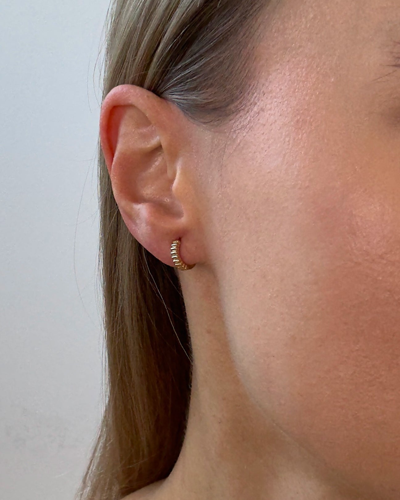 Mini Textured Huggies (10mm)