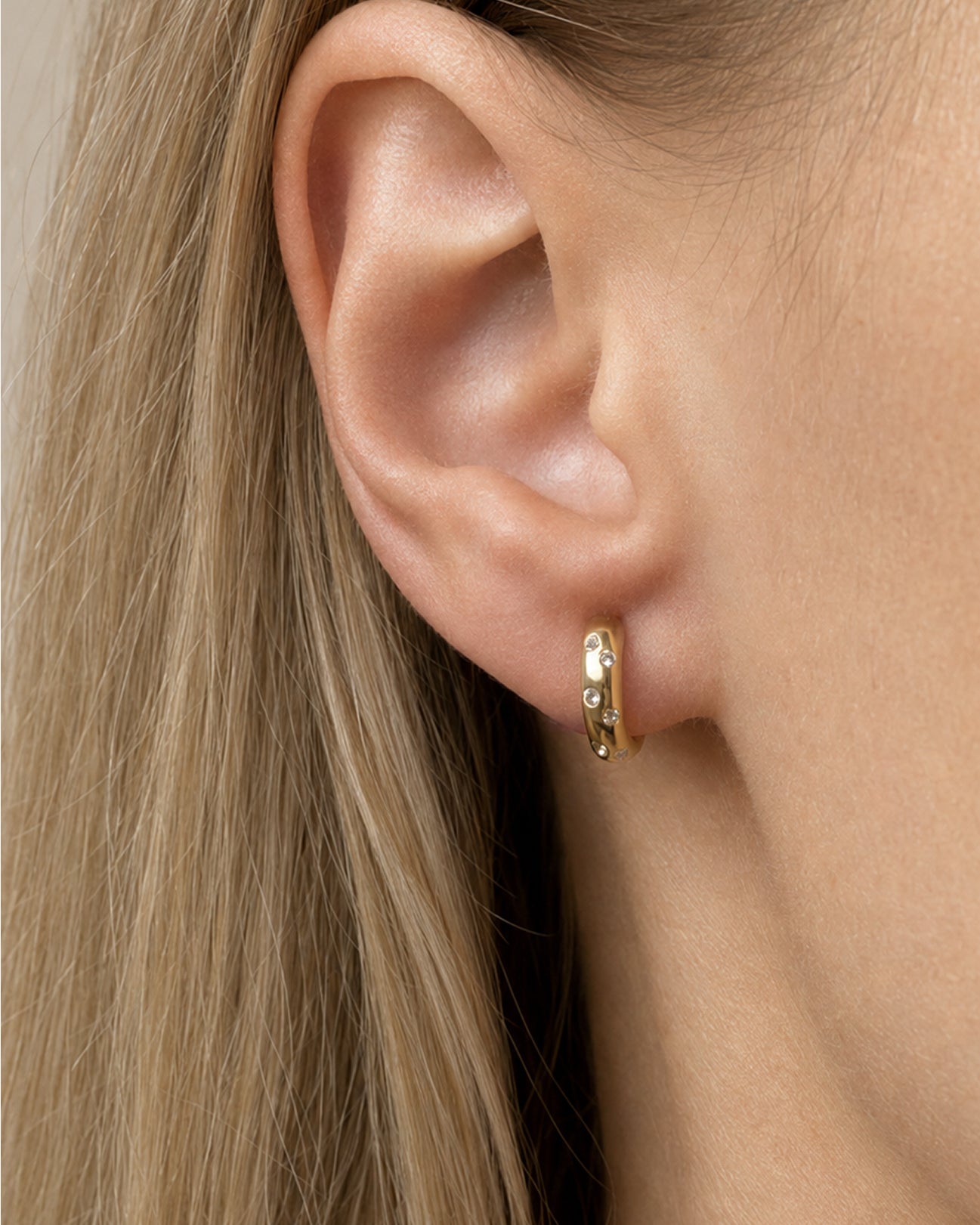 Stella Hoops