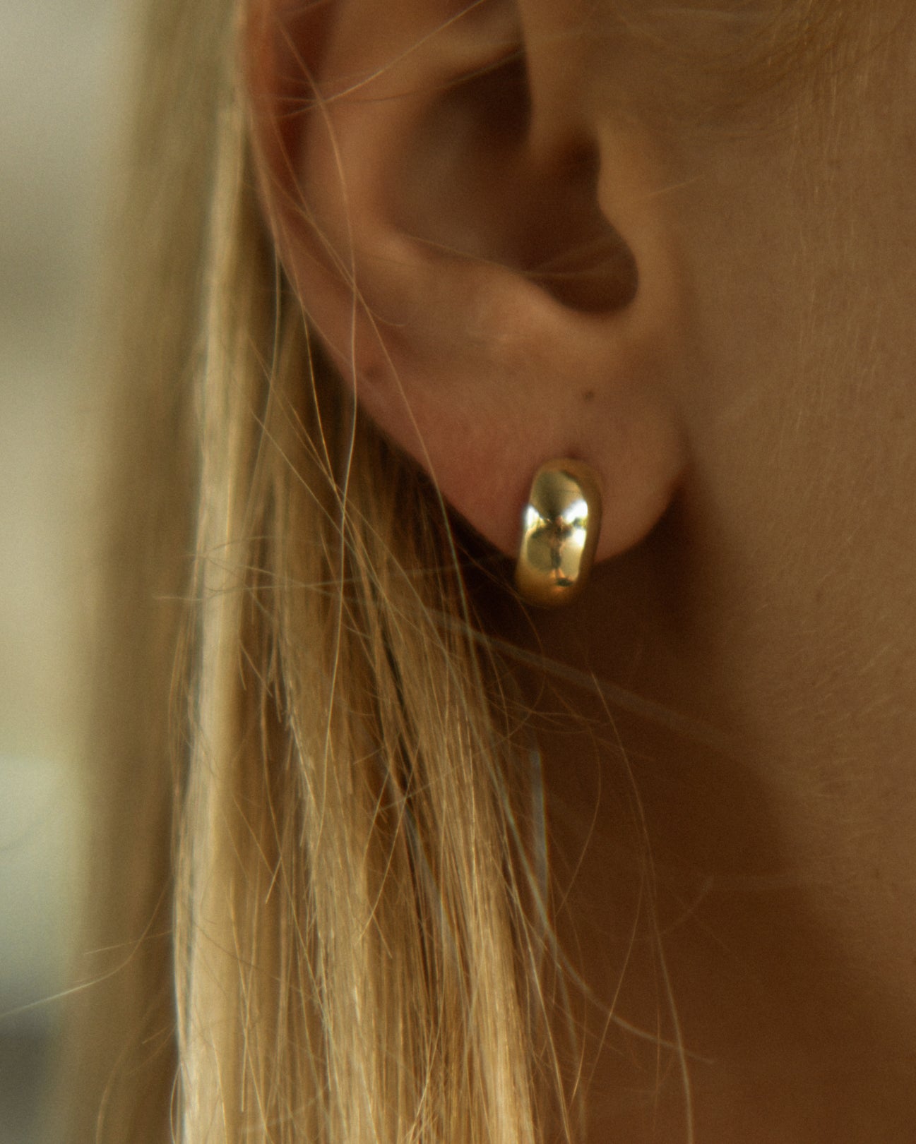 Super Bold Huggies (12 mm)