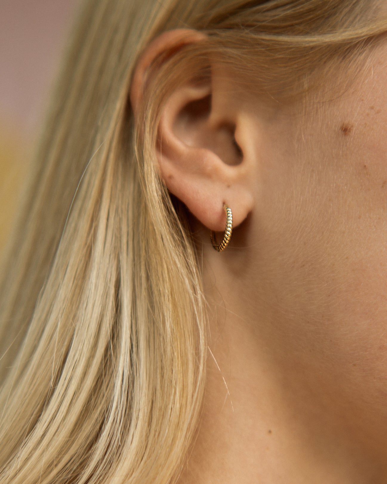 Twist Hoops (15mm)